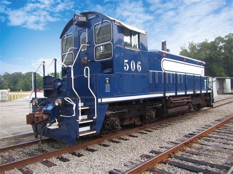 Model: <b>SW1200</b> Engine: 12-645C Generator: D25C Aux. . Sw1200 locomotive for sale